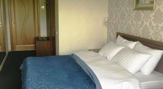 Гостиница Тихое Озеро Аксай Улучшенный двухместный номер с 1 кроватью-5